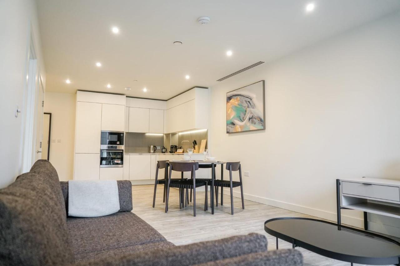 Coppermaker Square In Stratford Aparthotel London