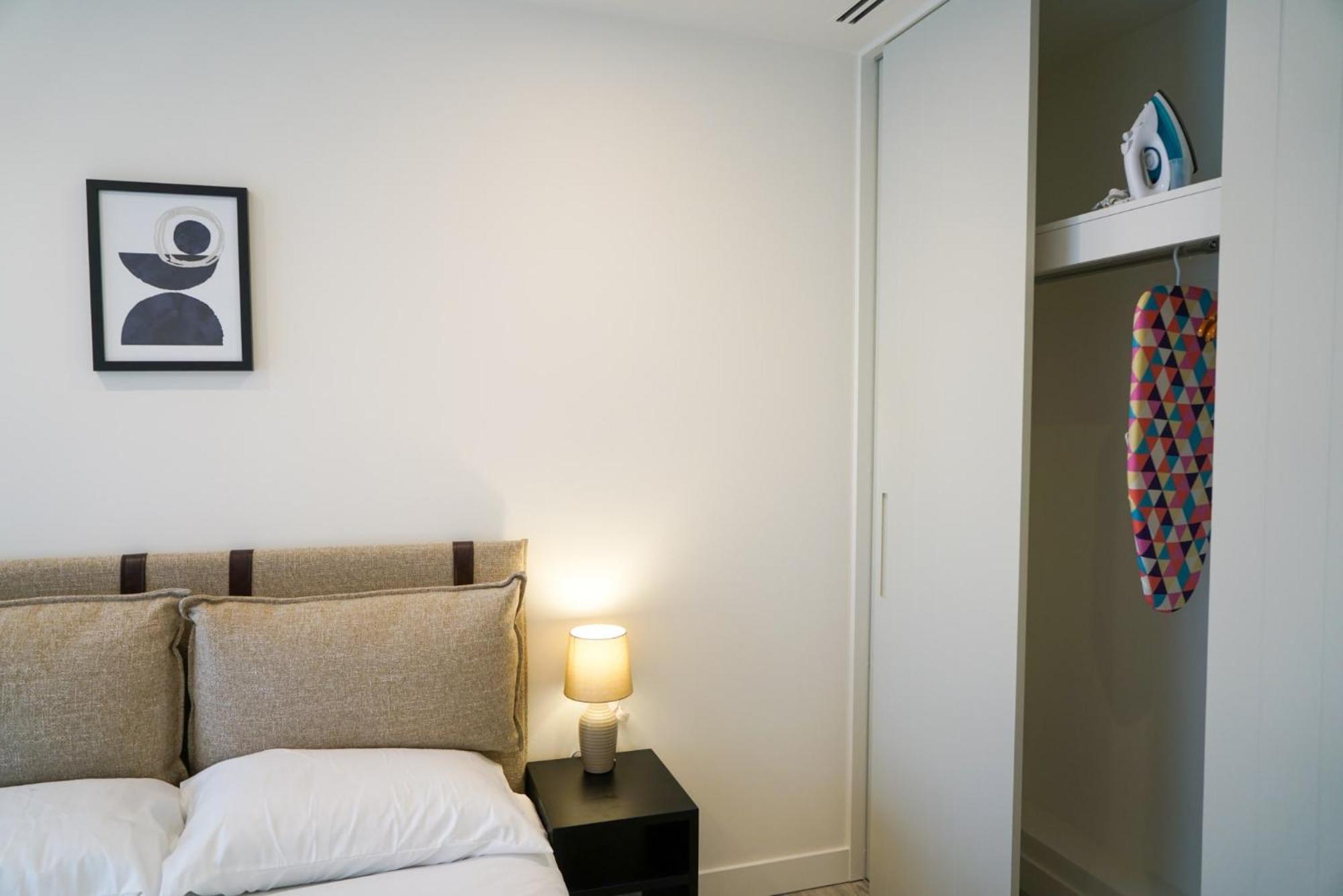 Aparthotel Coppermaker Square In Stratford London