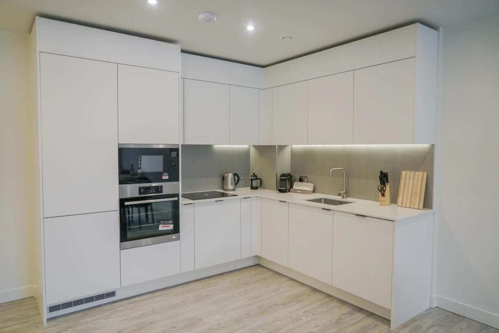 Coppermaker Square In Stratford Апарт-отель Лондон